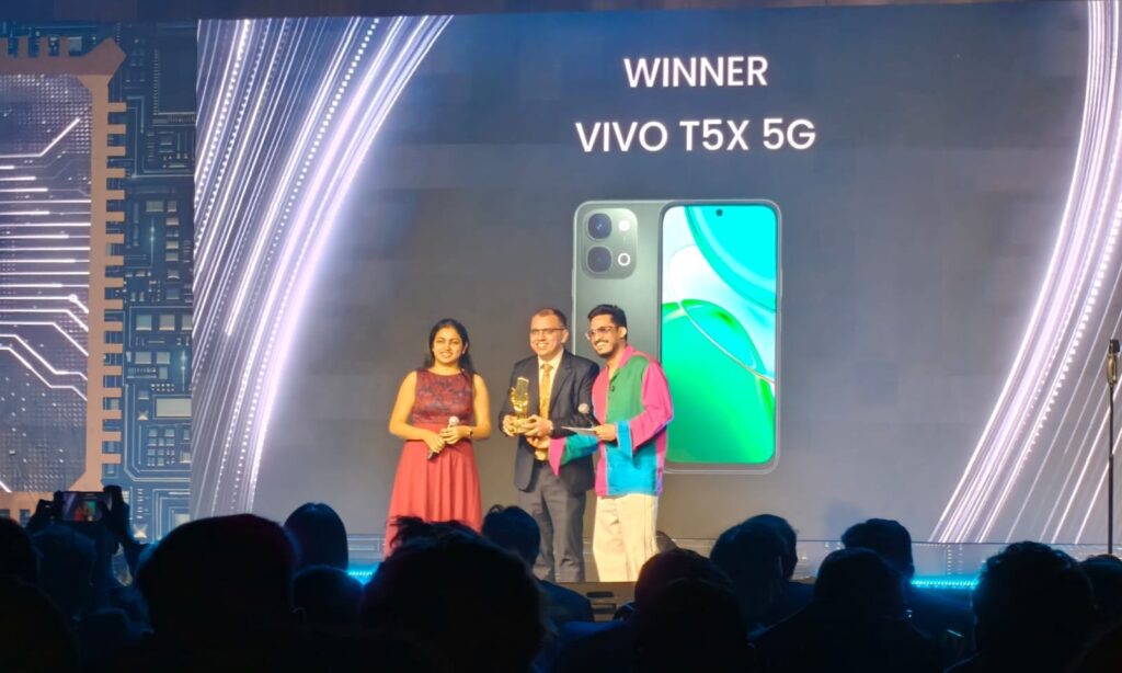 vivo T5x 5g laimėjo Flipkart apdovanojimus