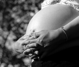 Kauno gimdymo namų likimas kelia klausimus apie neišgirstus moterų poreikius Kauno gimdymo namų likimas kelia klausimus apie neišgirstus moterų poreikius